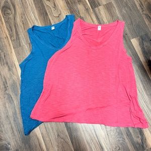 Old Navy | 2 Lightweight VNeck Tanks